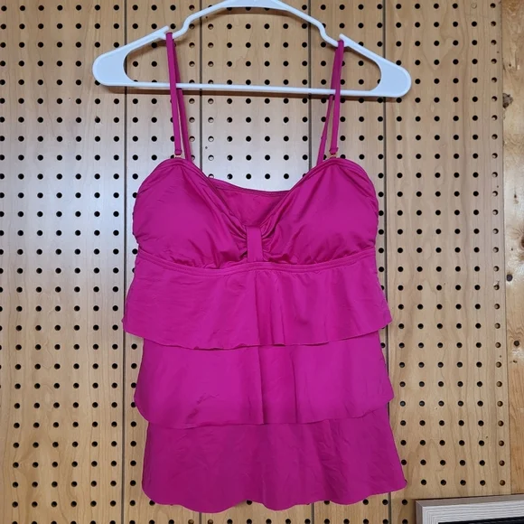 Kenneth Cole Two Piece Pink Swimsuit NWT Medium - Picture 2 of 4